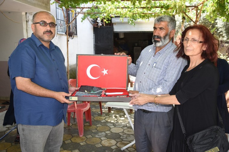 Osmaniye Belediyesi’nden Babalar Gününe Özel Anlamlı Ziyaret