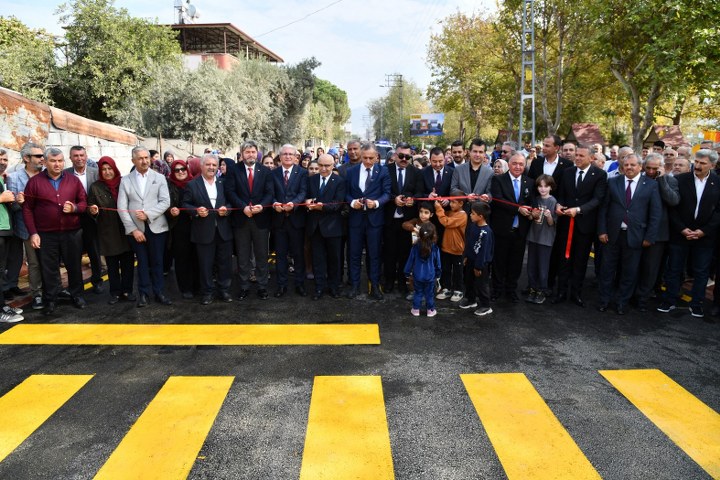 MEVLANA MAHALLESİ’NİN ÇEHRESİ DEĞİŞİYOR