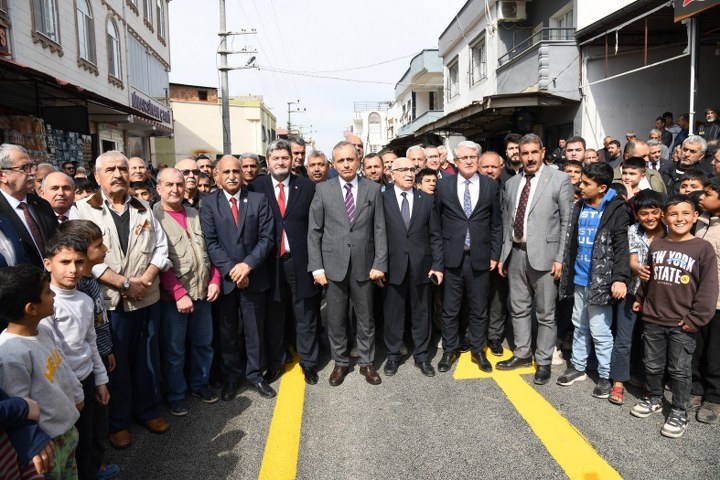 EYÜP SULTAN MAHALLESİ’NİN GÖZDE SOKAĞI YENİLENEN YÜZÜYLE HİZMETE ALINDI